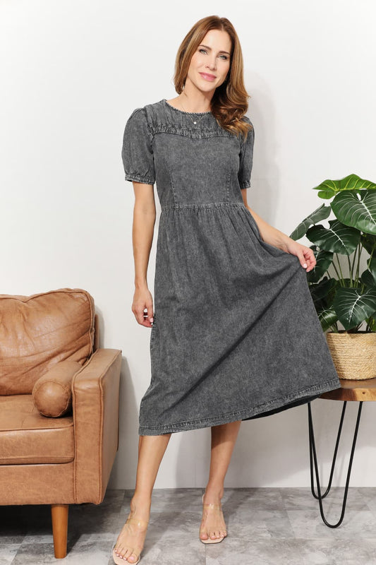 And The Why  Full Size Washed Chambray Midi Dress  Sunset and Swim Charcoal S 