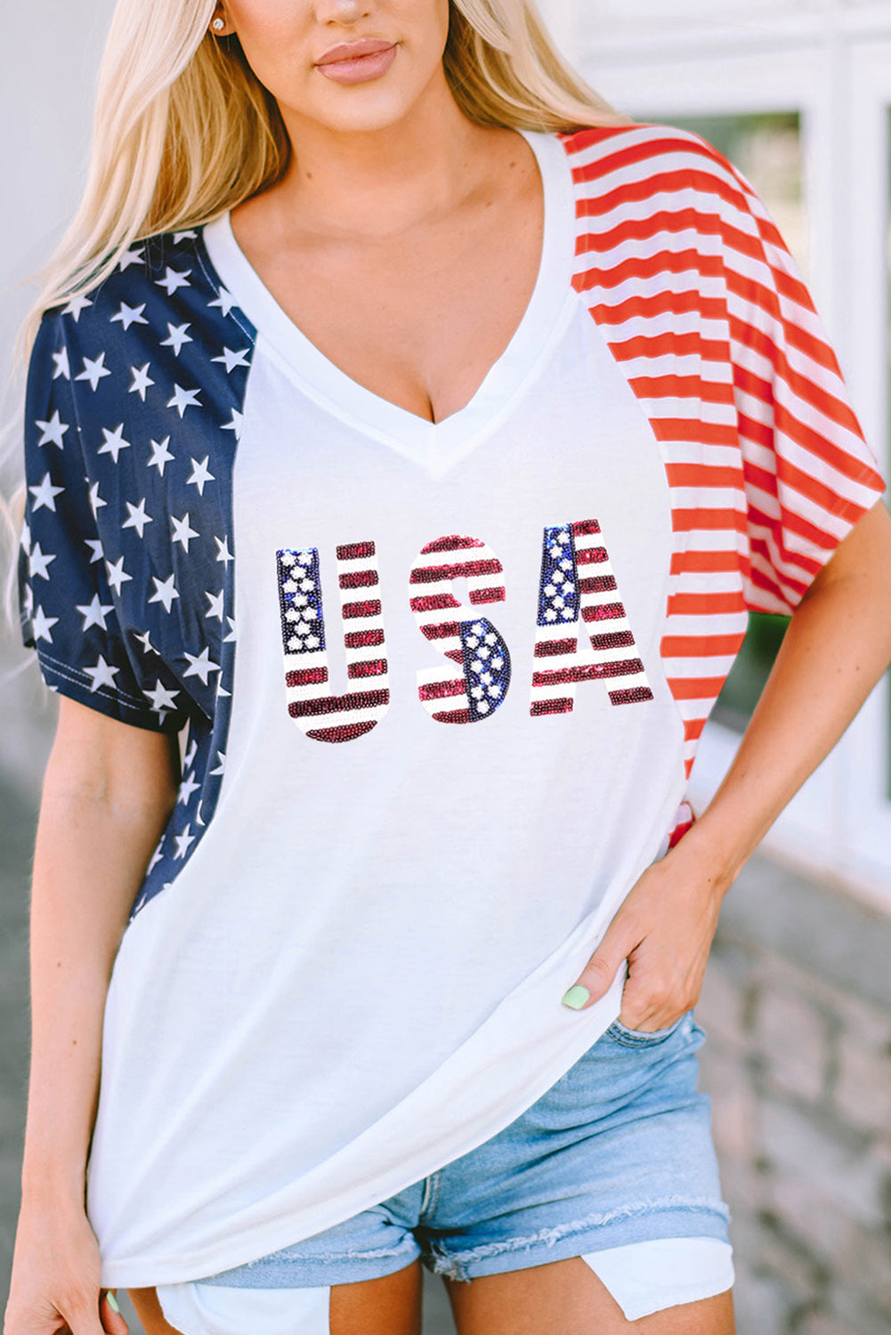 USA V-Neck Short Sleeve T-Shirt Sunset and Swim White S 