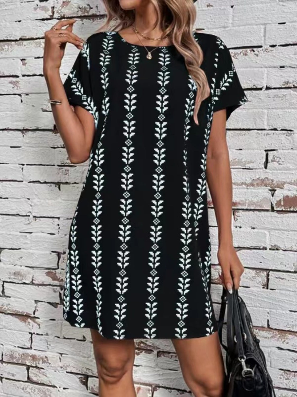 Printed Round Neck Short Sleeve Dress Sunset and Swim Black S 