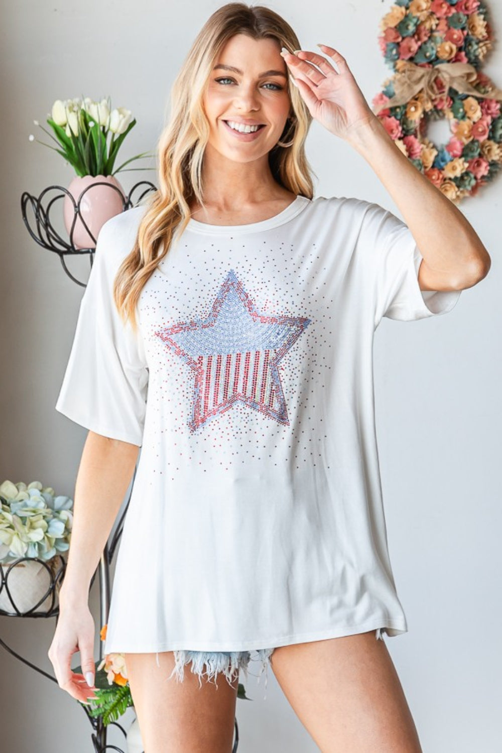 Plus Size Star Patch Short Sleeve T-Shirt  Sunset and Swim   