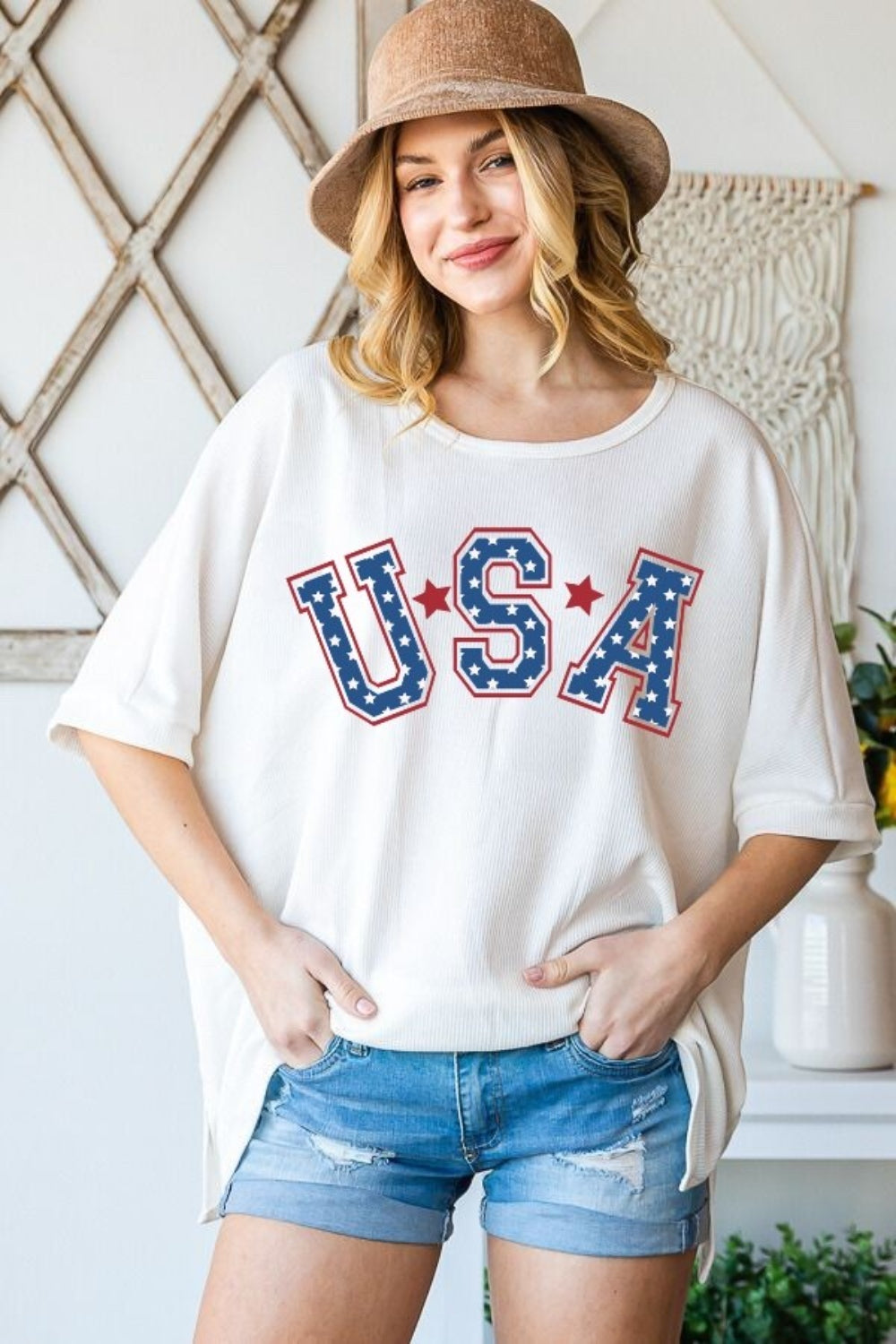 Sunset and Swim  HOPELY USA Graphic Round Neck T-Shirt Sunset and Swim Star Usa In Off-White S 