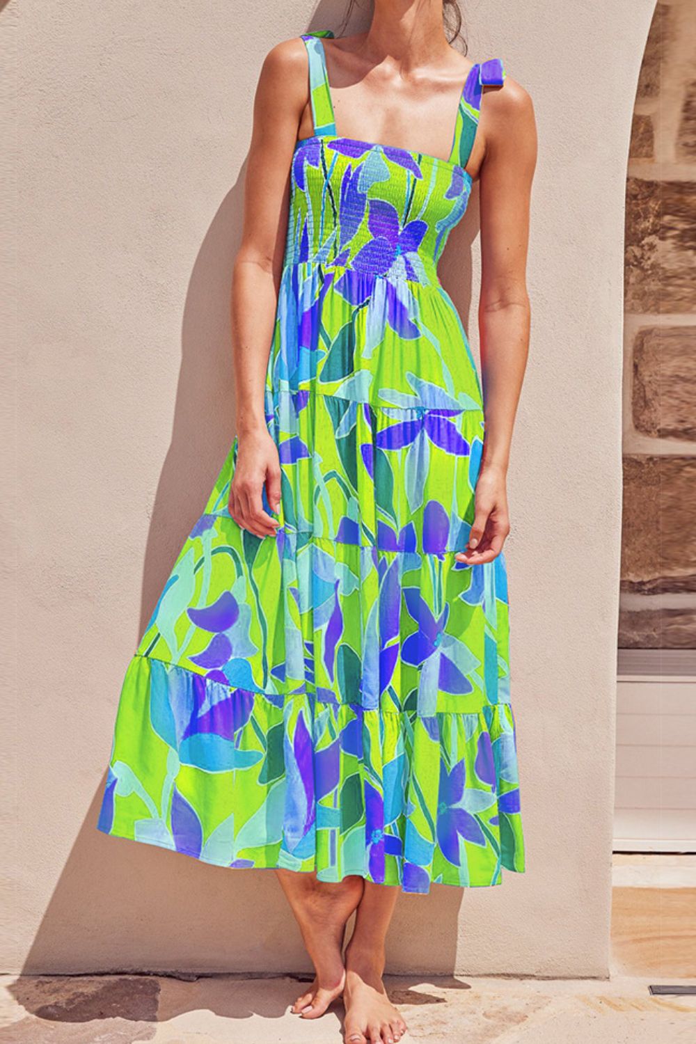 Floral Tie-Shoulder Smocked Midi Dress  Sunset and Swim Mid Green S 