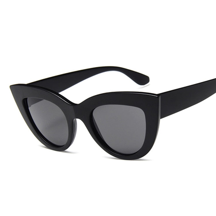 Diamond Oasis Cat Eye Sunglasses UV400  Sunset and Swim BlackGray  