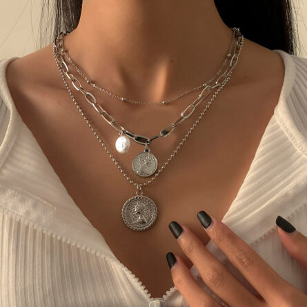 Paradise Lost Pearl Coin Pendant Necklace – Bild 13