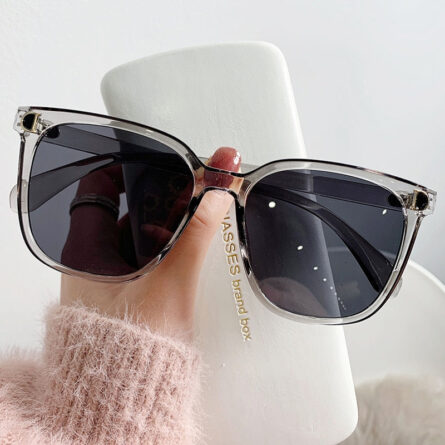 Luxury Lagoon Sunnies - Image 8