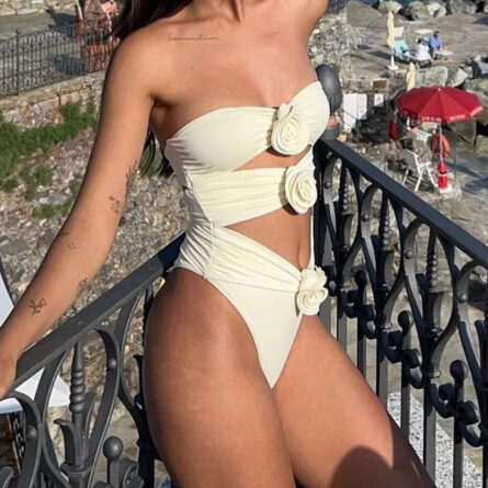 Chic 3D Flower Cut Out Swimsuit - Image 9