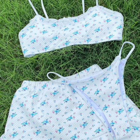 Sweet Summer Floral Bow Bikini Set with Skirt - Image 3