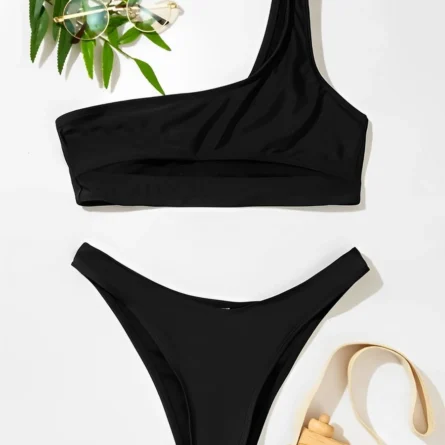 Bring Me the Heat: Underboob Bikini Delight - Image 2