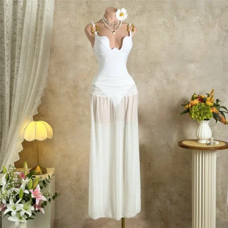 Deep Curve Push-Up One-Piece Swimsuit with Metal Ring Detail
