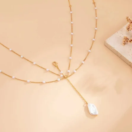 Luna's Charm Gold Pearl Body Chain with Pendant Detail - Image 12