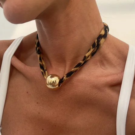 Trendy Heart & Star Pendant Leopard Print Choker Necklace - Image 4